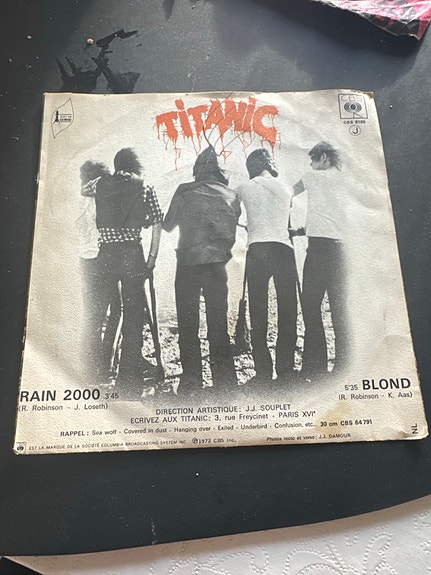 Product image 1 of 2