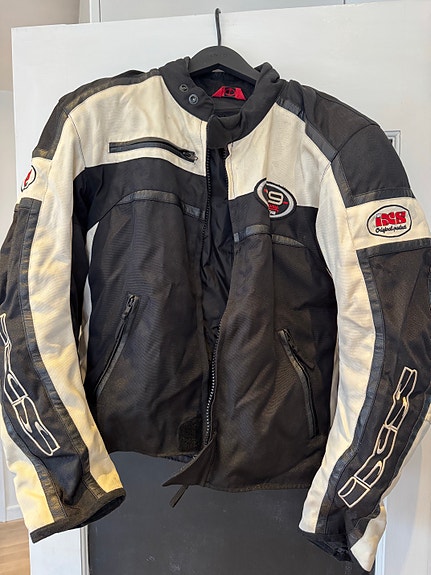 Product image 1 of 10