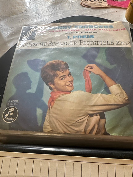 Product image 1 of 10