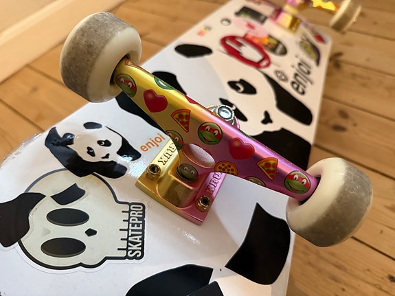 Product image 3 of 9