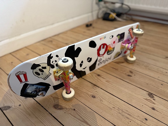 Product image 2 of 9