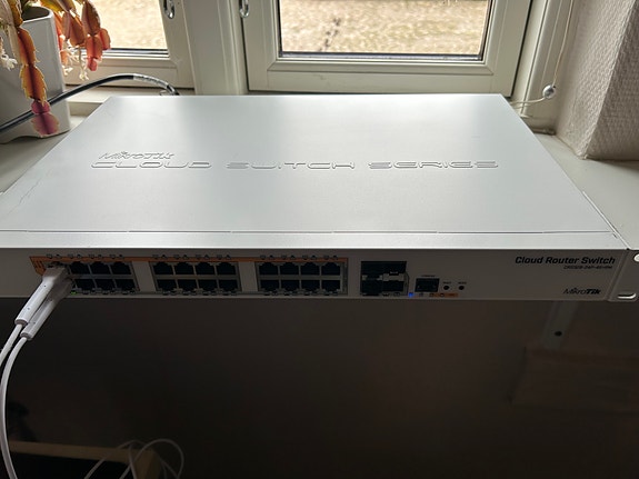 Product image 1 of 5