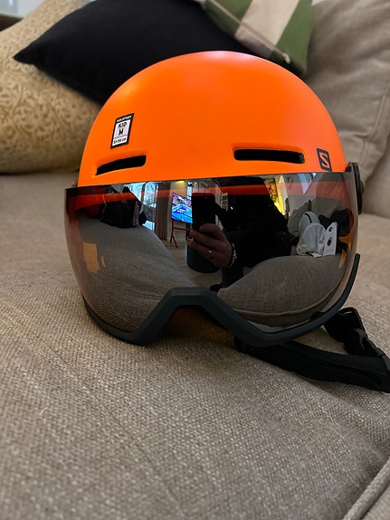 Product image 1 of 4