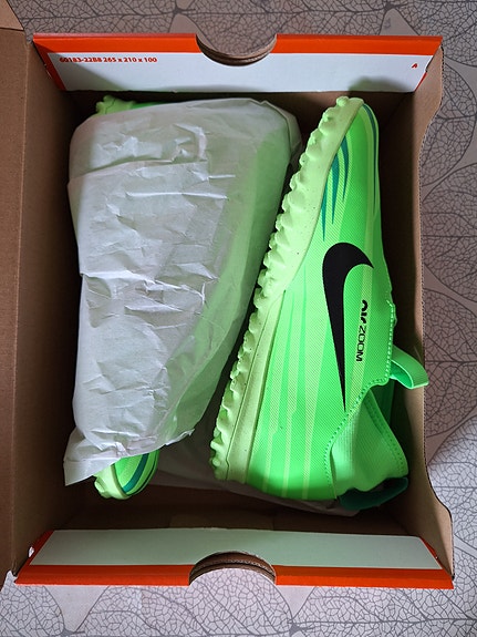 Product image 1 of 7