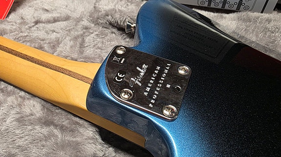 Product image 16 of 18