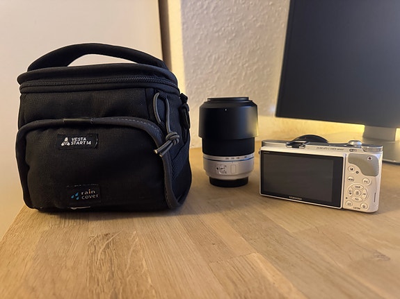 Product image 1 of 9