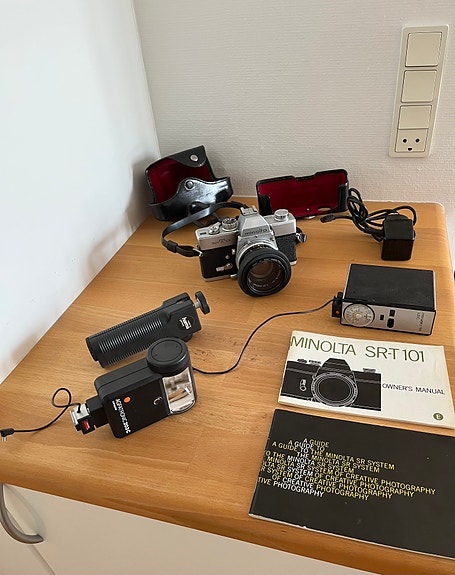 Product image 1 of 4