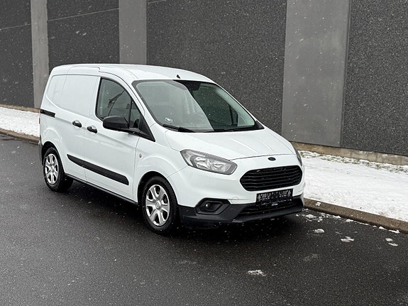 Ford Transit Courier