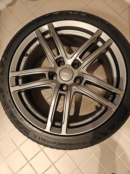 Product image 1 of 9