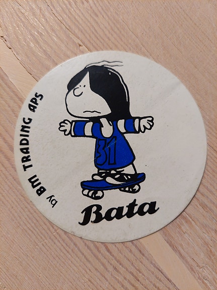 Product image 1 of 3