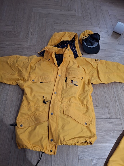 Product image 1 of 5