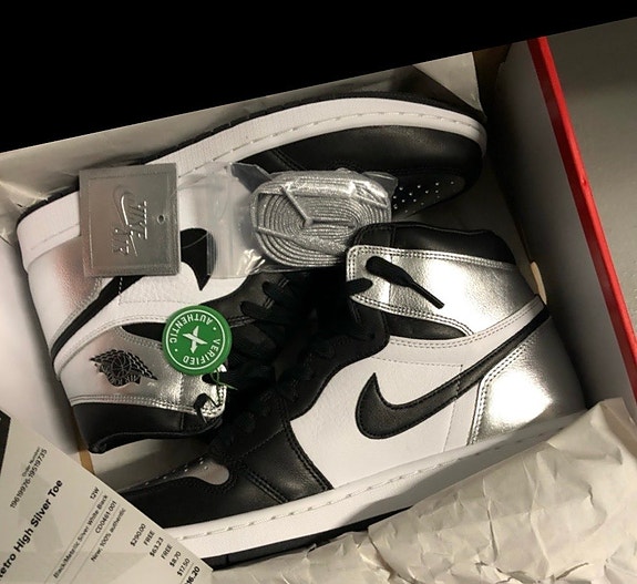 Product image 1 of 3