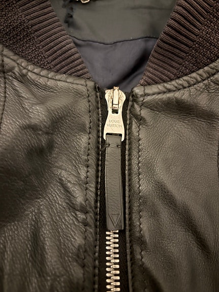Product image 11 of 33