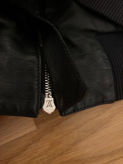 Product image 24 of 33