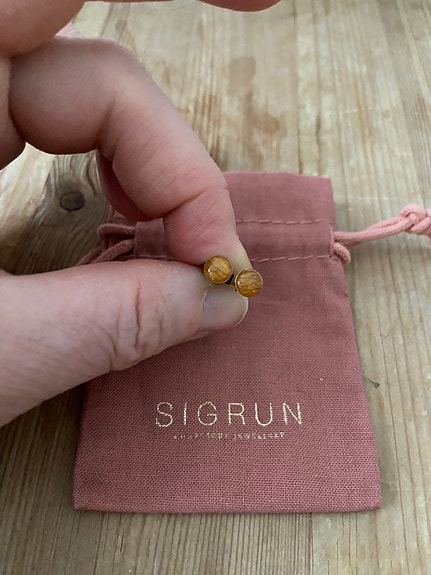 Product image 1 of 3