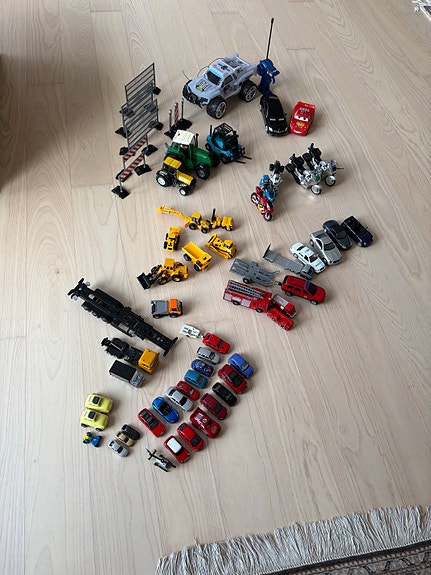 Product image 1 of 8