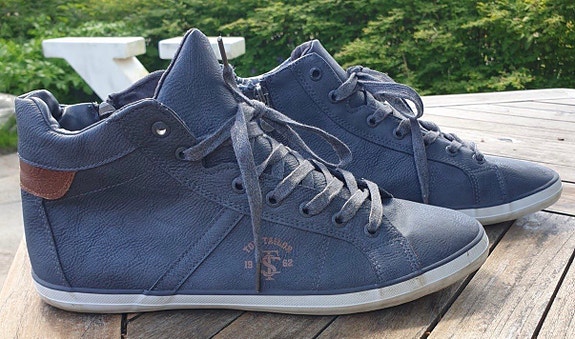 Product image 1 of 6