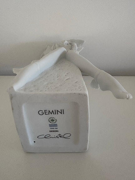 Product image 11 of 12