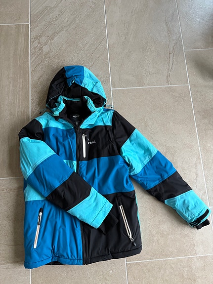 Product image 1 of 4