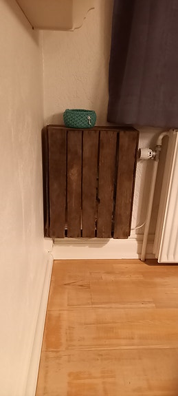 Product image 1 of 9