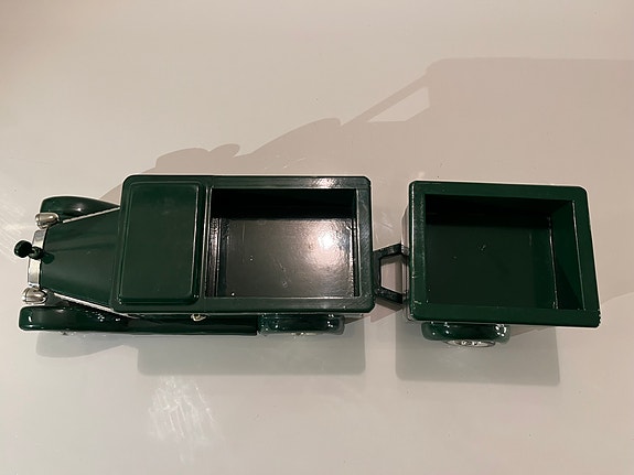 Product image 16 of 18
