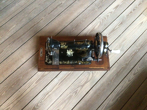 Product image 2 of 9