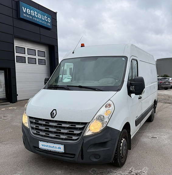 Renault Master III T33