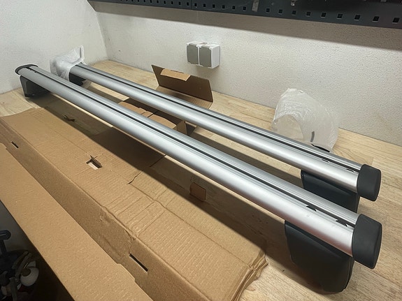 Product image 1 of 6