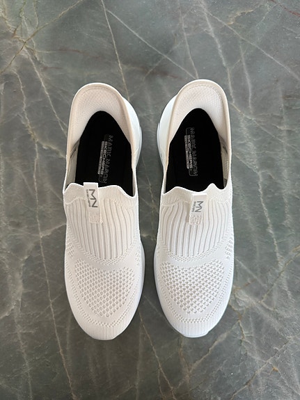 Product image 1 of 7