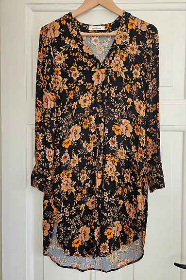 Product image 1 of 8