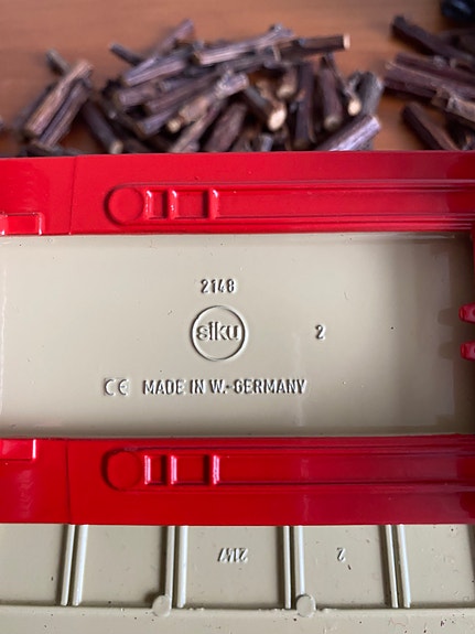 Product image 9 of 9