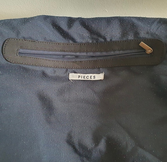 Product image 16 of 18