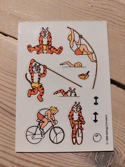 Product image 1 of 3