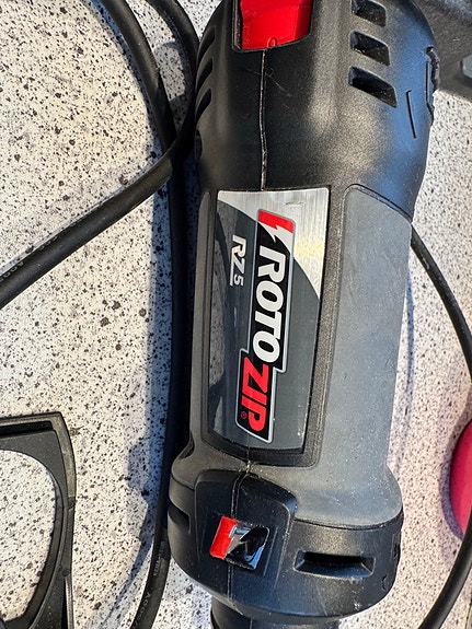 Product image 1 of 9