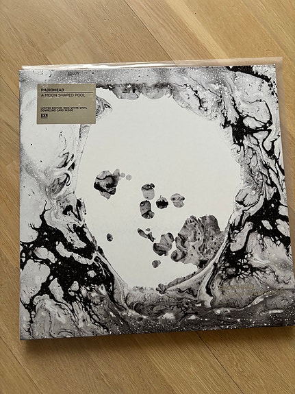 Product image 1 of 3