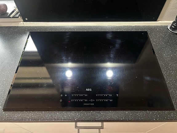 Product image 1 of 3