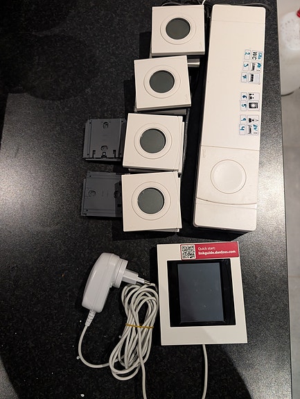 Product image 1 of 4