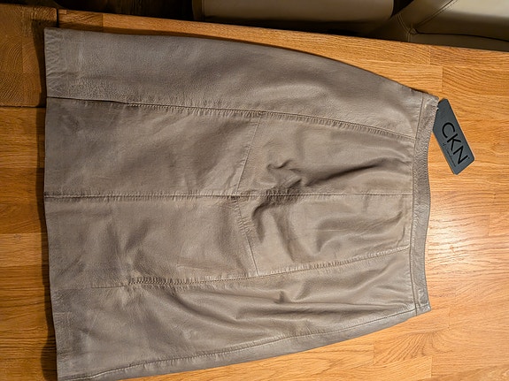 Product image 1 of 7