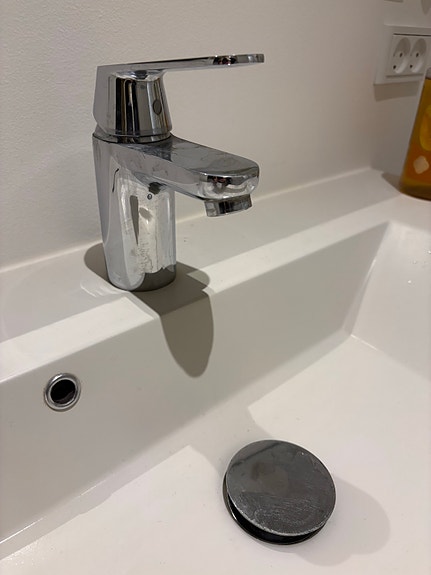 Product image 1 of 6