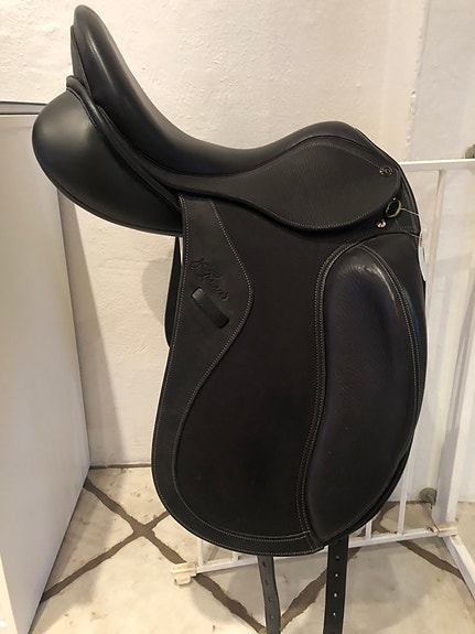 Product image 1 of 8