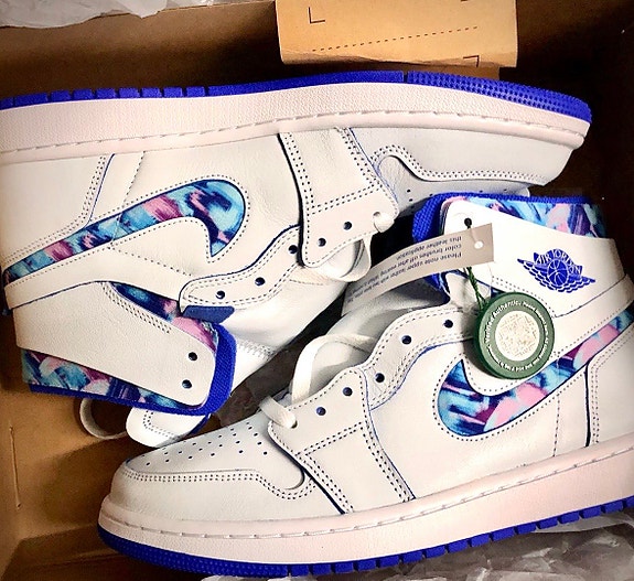 Product image 1 of 4