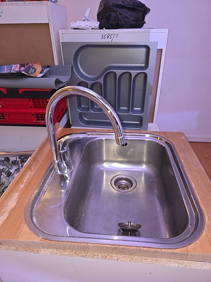 Product image 1 of 2