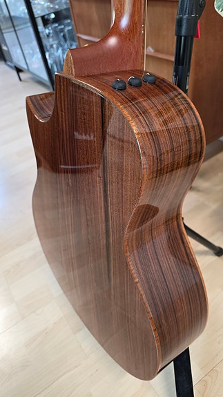 Product image 23 of 24