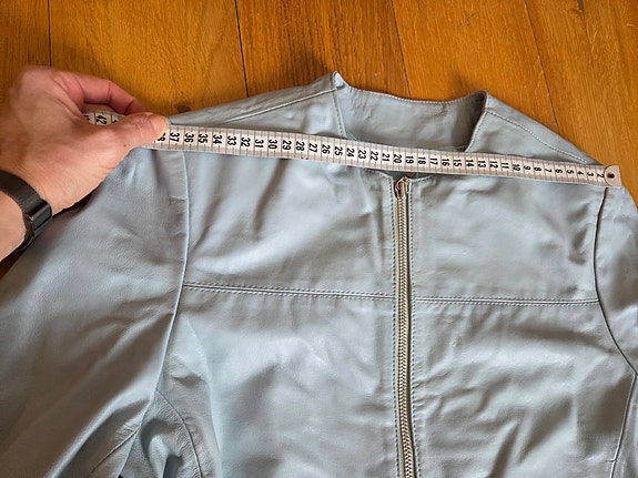 Product image 12 of 13