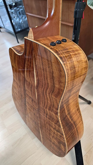 Product image 24 of 25