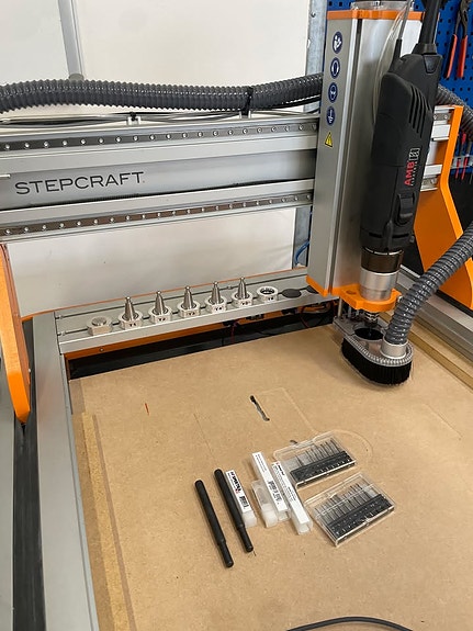 Product image 1 of 3