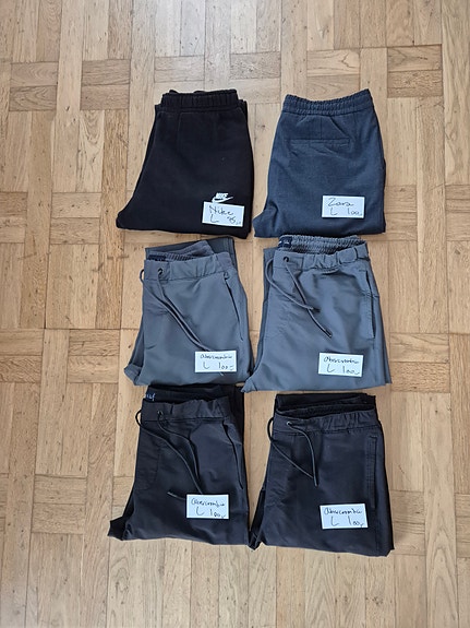 Product image 1 of 4