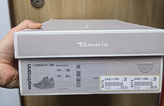 Product image 1 of 9