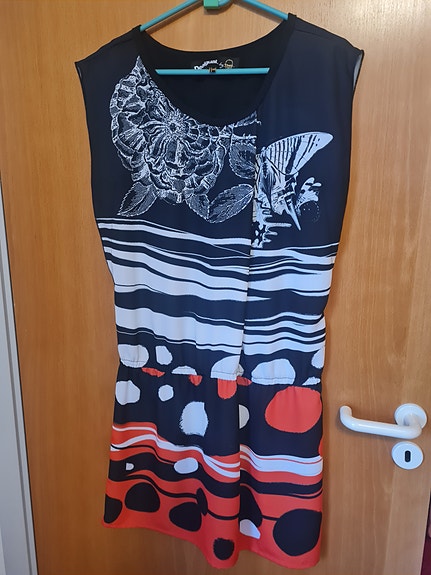 Product image 1 of 10