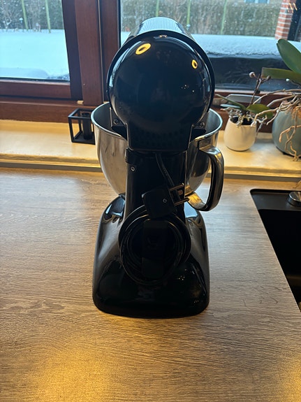 Product image 8 of 9